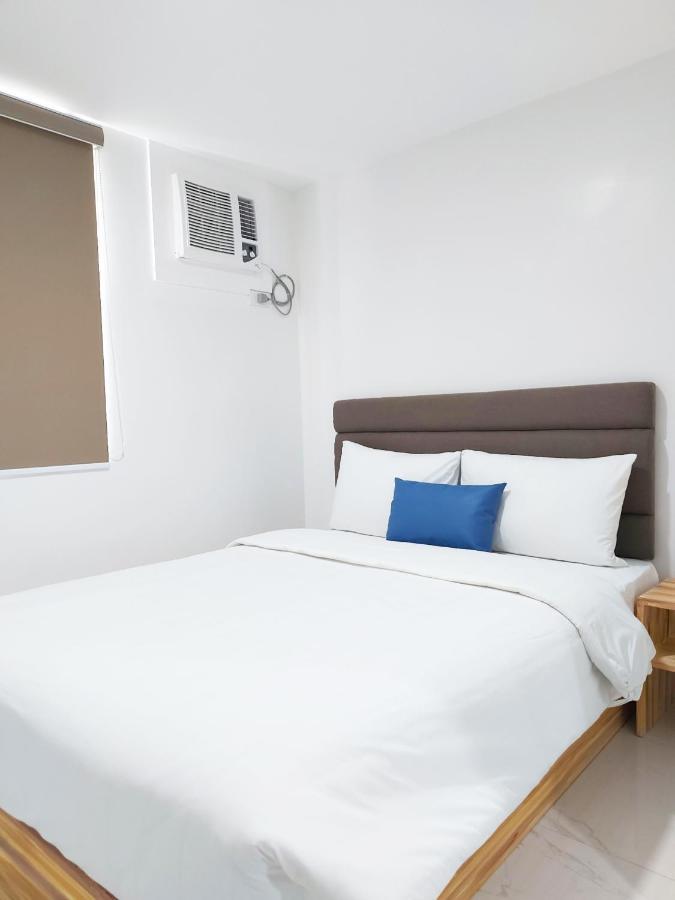 Airobedz Makati - A Value Hotel Manila Luaran gambar